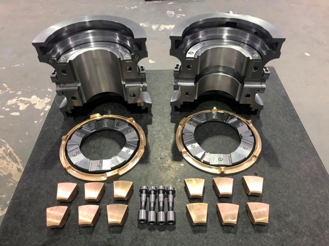 combined thrust and journal bearing